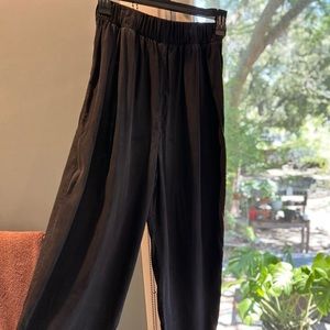 Elizabeth Suzann Silk Andy Trousers, VGUC. Size Small Regular.